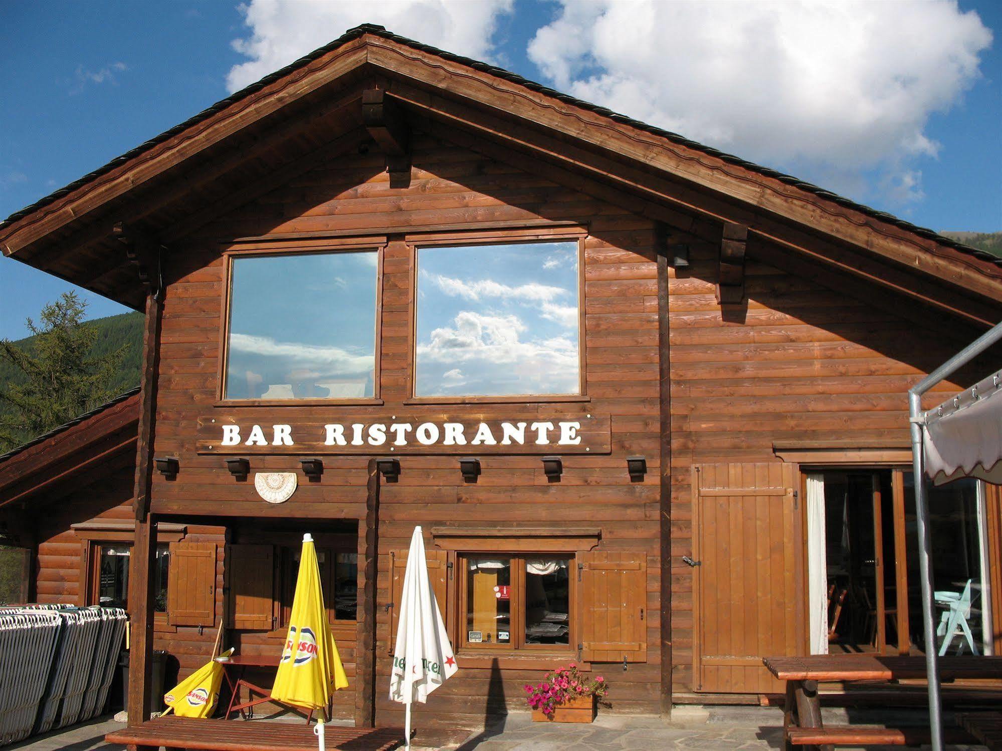 Oulx Restaurant Hotel Chalet Del Sole מראה חיצוני תמונה
